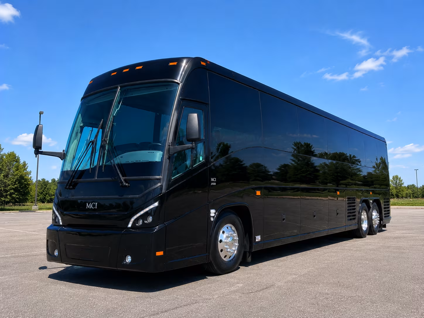 burbankcharterbusservices com helps you shuttle guests between burbank hotels and your venue all day long